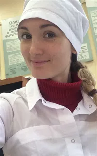 Арина Дмитриевна - репетитор по биологии и химии