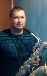 Сергей Владимирович - репетитор по музыке