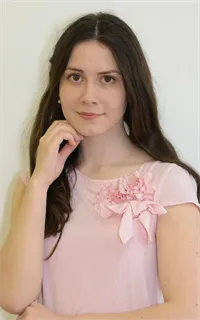Алия Шамилевна - репетитор по математике и физике