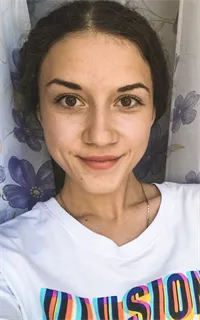 Юлия Сергеевна - репетитор по английскому языку, русскому языку и литературе