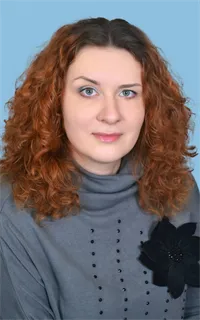 Анна Сергеевна - репетитор по истории