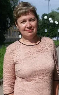 Юлия Васильевна - репетитор по истории и обществознанию