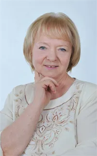 Людмила Ивановна - репетитор по русскому языку, литературе и предметам начальной школы
