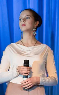 Анастасия Владимировна - репетитор по музыке, русскому языку и литературе