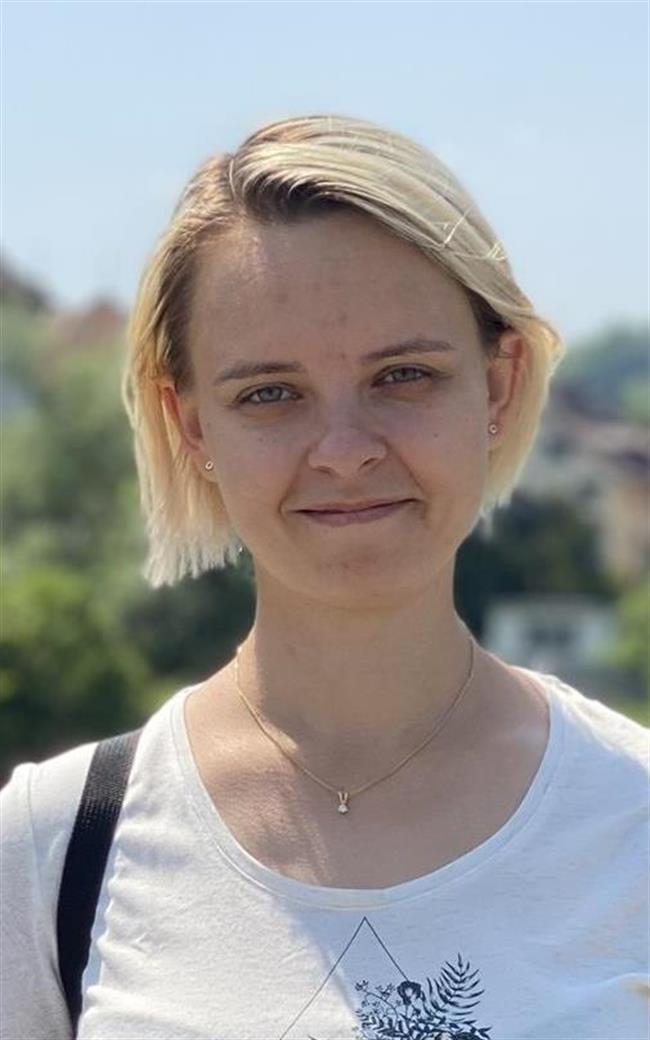 Анжелика Николаевна - репетитор по химии и математике