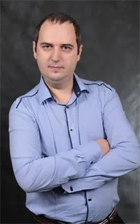 Руслан Николаевич - репетитор по истории и обществознанию