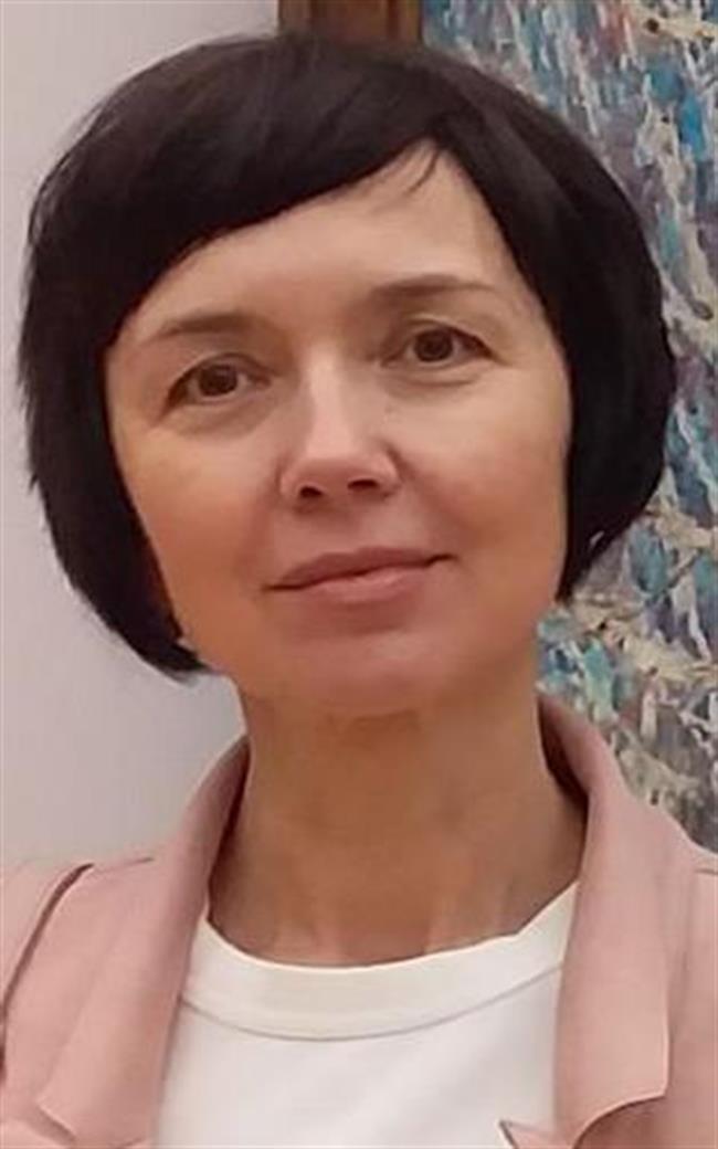 Ирина Леонидовна - репетитор по русскому языку и литературе