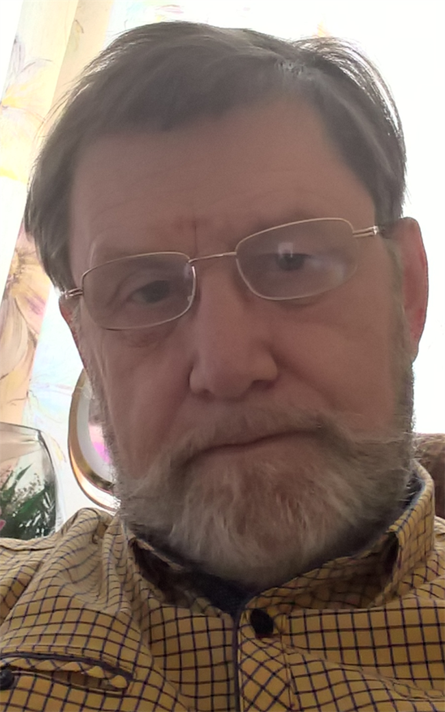 Владимир Васильевич - репетитор по математике и физике