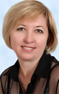 Марина Николаевна - репетитор по географии