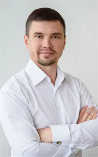 Максим Владимирович - репетитор по английскому языку и французскому языку