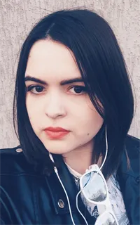 Алиса Сергеевна - репетитор по истории