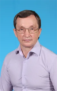 Игорь Олегович - репетитор по биологии
