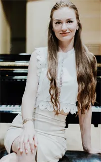Валерия Алексеевна - репетитор по музыке