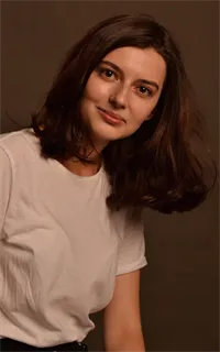 Людмила Игоревна - репетитор по экономике