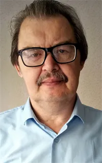 Сергей Петрович - репетитор по математике