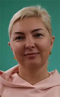 Нелли Олеговна - репетитор по русскому языку и биологии
