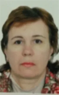 Елена Валерьевна - репетитор по математике, русскому языку и литературе