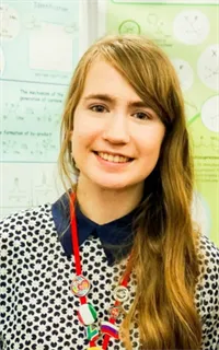 Юлия Дмитриевна - репетитор по математике, химии и биологии