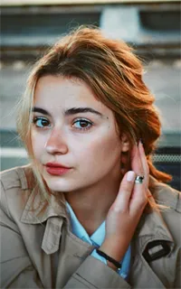 Екатерина Владиславовна - репетитор по английскому языку, русскому языку и литературе