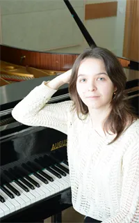 Александра Юрьевна - репетитор по музыке