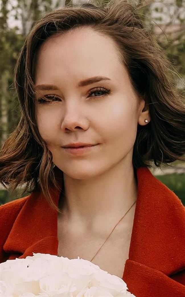 Яна Сергеевна - репетитор по русскому языку
