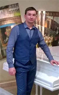Дмитрий Олегович - репетитор по музыке
