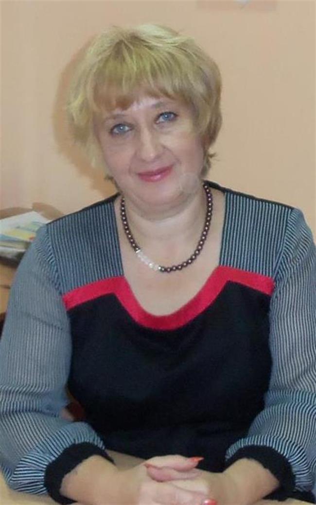 Ирина Владиславовна - репетитор по русскому языку и литературе