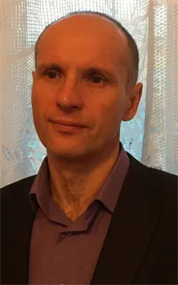 Максим Сергеевич - репетитор по экономике