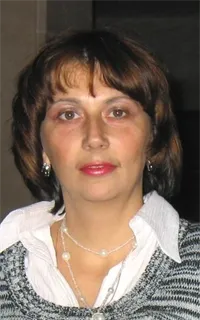 Светлана Васильевна - репетитор по биологии, другим предметам и предметам начальной школы