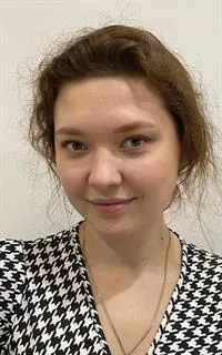 Дарья Дмитриевна - репетитор по русскому языку и обществознанию
