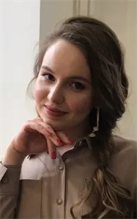 Валерия Владимировна - репетитор по английскому языку и французскому языку