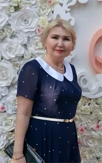 Емысхан Зинадиновна - репетитор по английскому языку