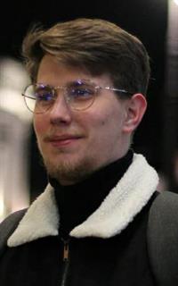 Максим Денисович - репетитор по математике, информатике и предметам начальной школы