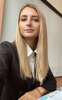 Екатерина Сергеевна - репетитор по подготовке к школе и предметам начальной школы