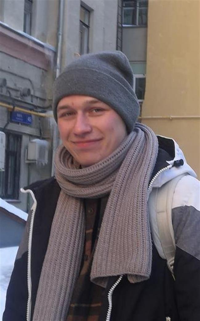 Даниил Григорьевич - репетитор по физике, математике и информатике
