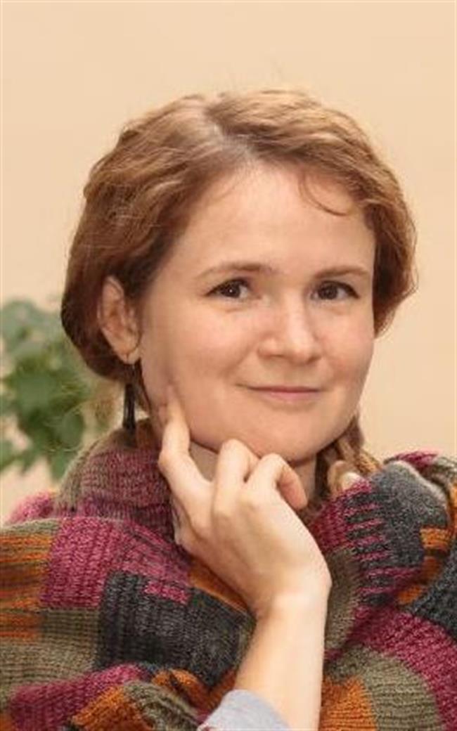 Елена Валерьевна - репетитор по русскому языку, литературе и русскому языку для иностранцев