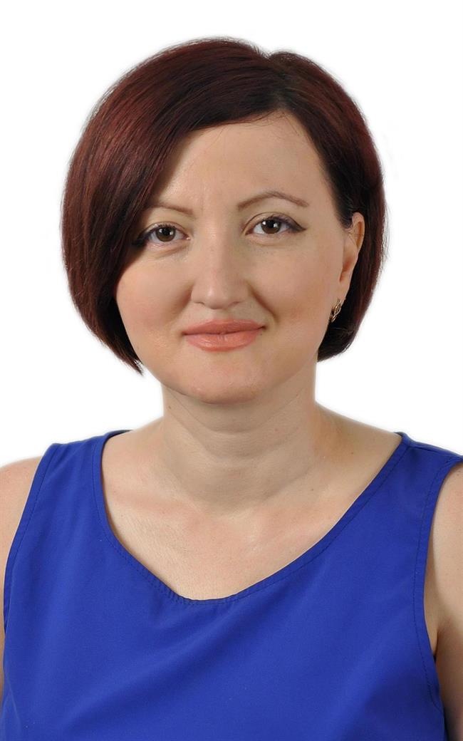 Марианна Александровна - репетитор по английскому языку, русскому языку для иностранцев, русскому языку и литературе