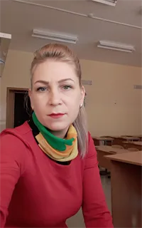 Светлана Зульфатовна - репетитор по предметам начальной школы и подготовке к школе