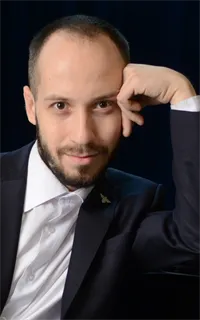 Микаэл Норайрович - репетитор по музыке