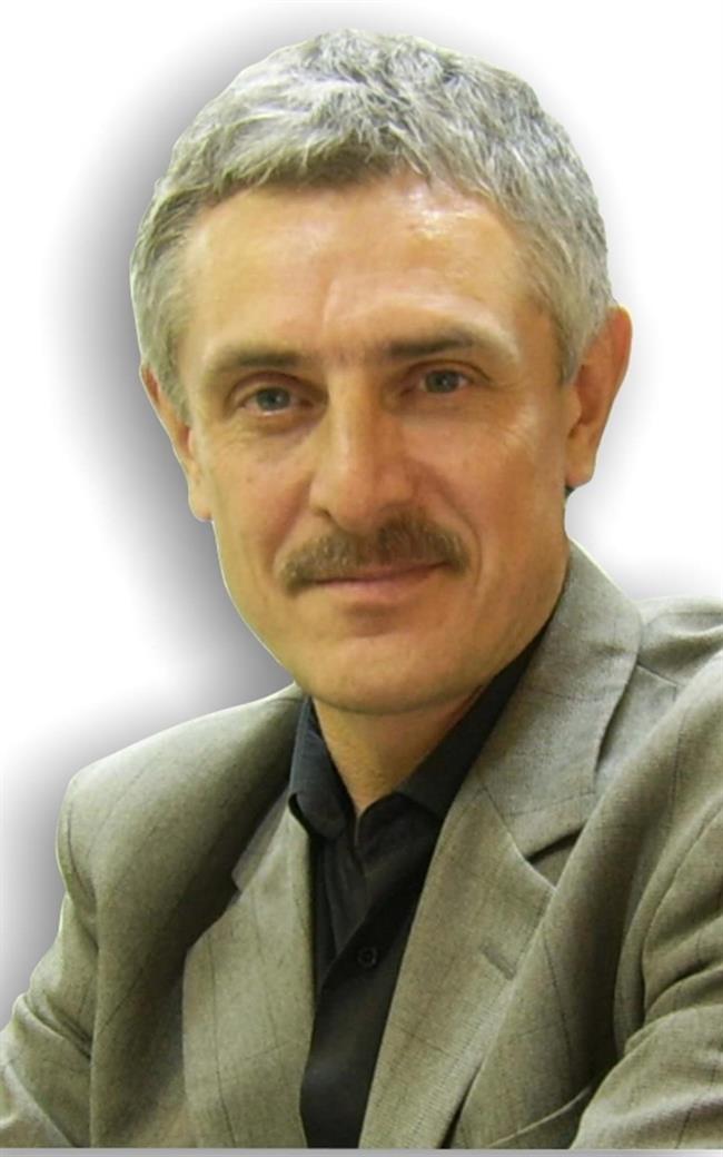 Александр Петрович - репетитор по музыке