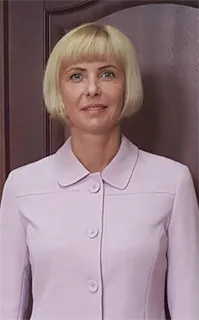 Валерия Александровна - репетитор по химии