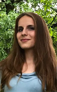 Дарья Олеговна - репетитор по биологии и математике