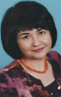 Маргарита Владимировна - репетитор по подготовке к школе