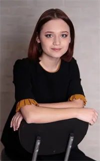 Алина Юрьевна - репетитор по химии и биологии