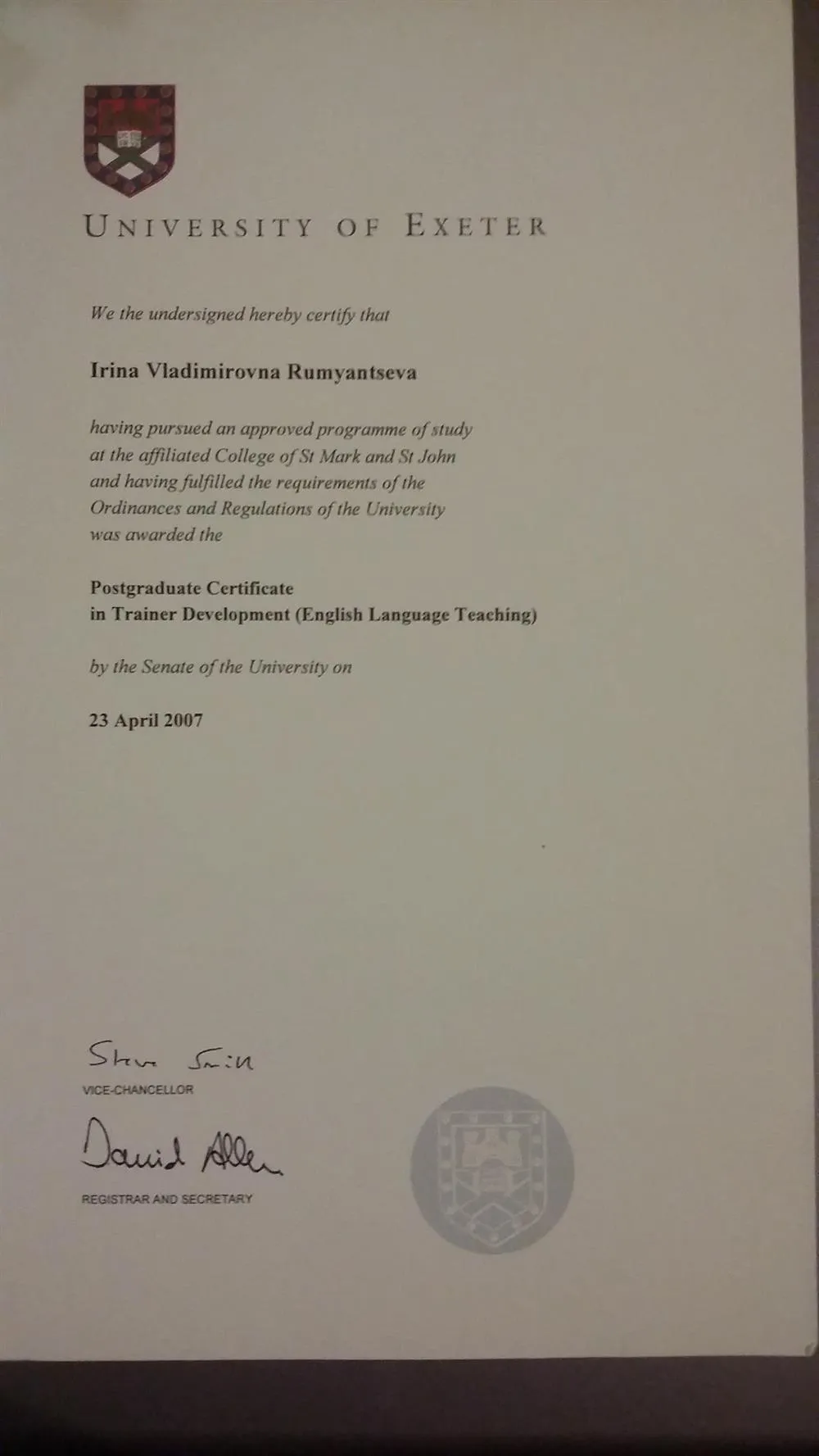 2007 University of Exeter Курс аспирантуры Университета Экзетер