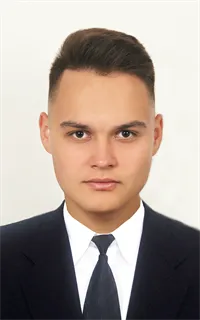 Дмитрий Евгеньевич - репетитор по математике и информатике