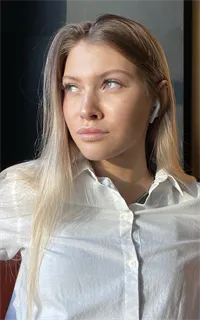 Юлия Владимировна - репетитор по английскому языку, истории и предметам начальной школы