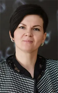 Анна Александровна - репетитор по обществознанию