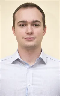 Евгений Сергеевич - репетитор по английскому языку, спорту и фитнесу и математике
