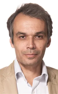Илья Владимирович - репетитор по физике и математике